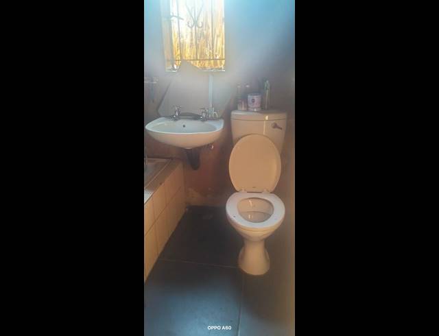 2 BEDROOM HOUSE FOR SALE IN PALM RIDGE